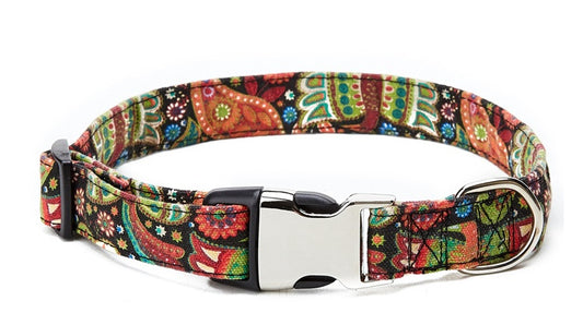 Brocade printed collar for pets