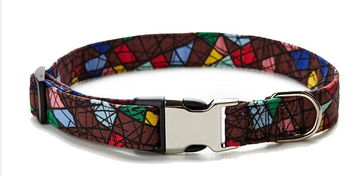 Brocade printed collar for pets