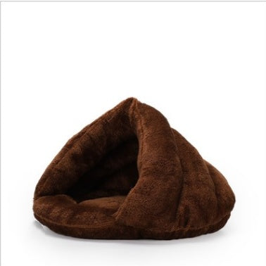 Arctic Velvet Triangle Pet Bed - Warm