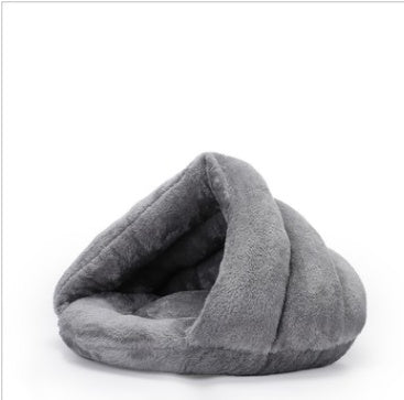 Arctic Velvet Triangle Pet Bed - Warm