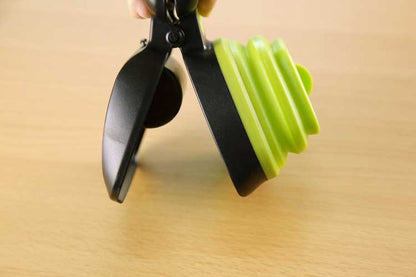 Foldable Pet Pooper Scooper with Bags