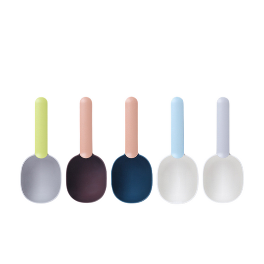 Pet food spoon
