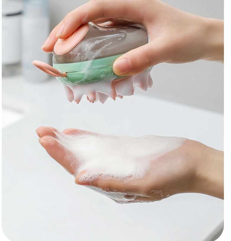 Foaming comb for bathing pets