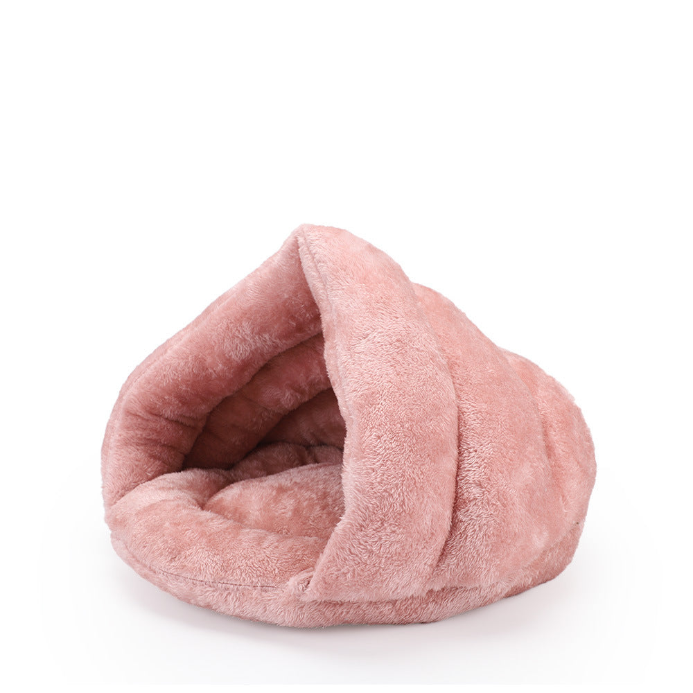 Arctic Velvet Triangle Pet Bed - Warm